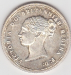 monedas de Europa - Reino Unido -  reina Victoria Regina (anverso)